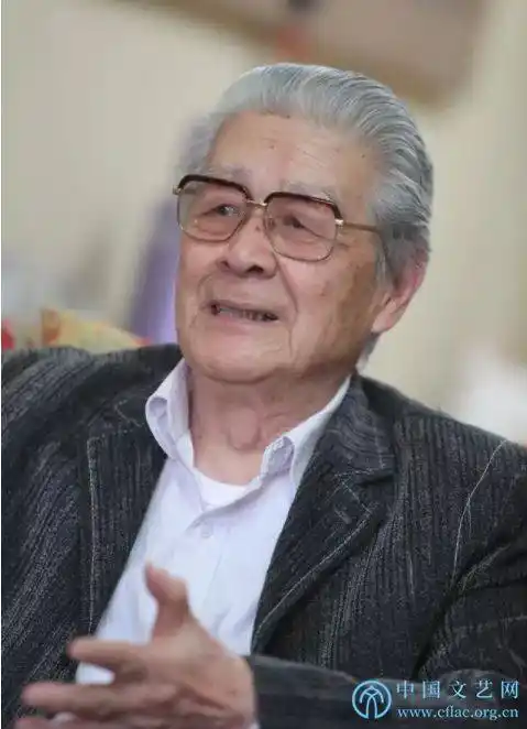 艺坛大家 | 蓝天野《话剧情缘》: 参演《茶馆》374场,他经历着对同一