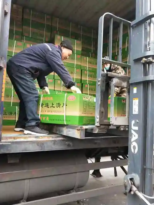 通州区招物流叉车工,北京通州物流园直招装卸工男岁辅