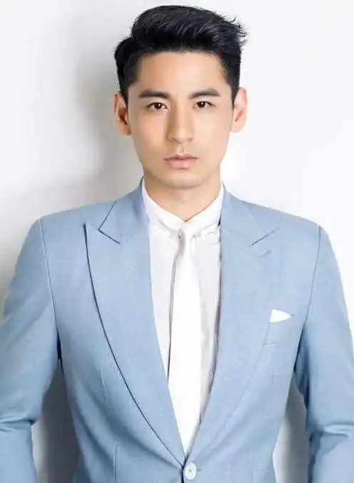 钱泳辰是谁?演过什么经典的角色?