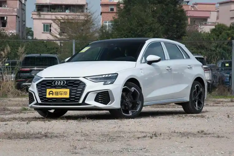 新款奥迪a3上市 换新发动机 售20.31万元起