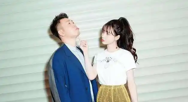 杜海涛沈梦辰甜蜜露营晒庆生照破分手传闻恋爱十年依然如初