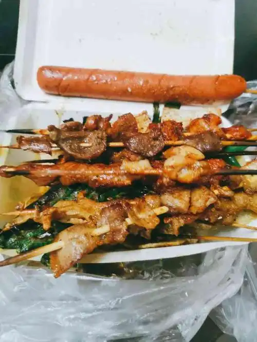 下班之后弄点喜欢吃的打包回家吹着空调,看着电视,这是最轻松的时光