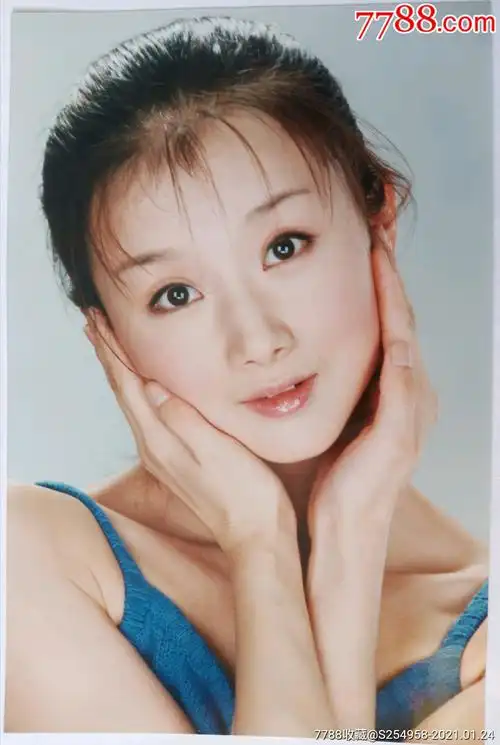 影视明星孙菲菲早期照片7张