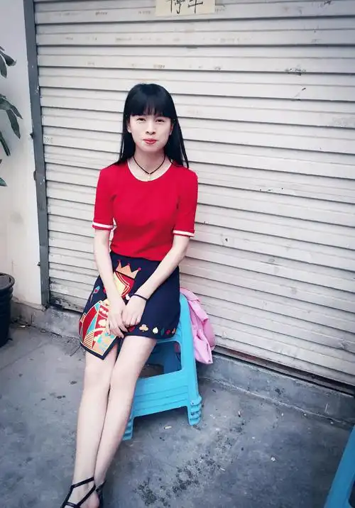 24岁未婚女征婚照片(id:98023861)_湖北十堰征婚交友_珍爱网