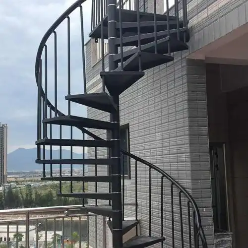 旋转楼梯室内阁楼小型整体复式别墅家用中柱实木loft公寓楼梯0620