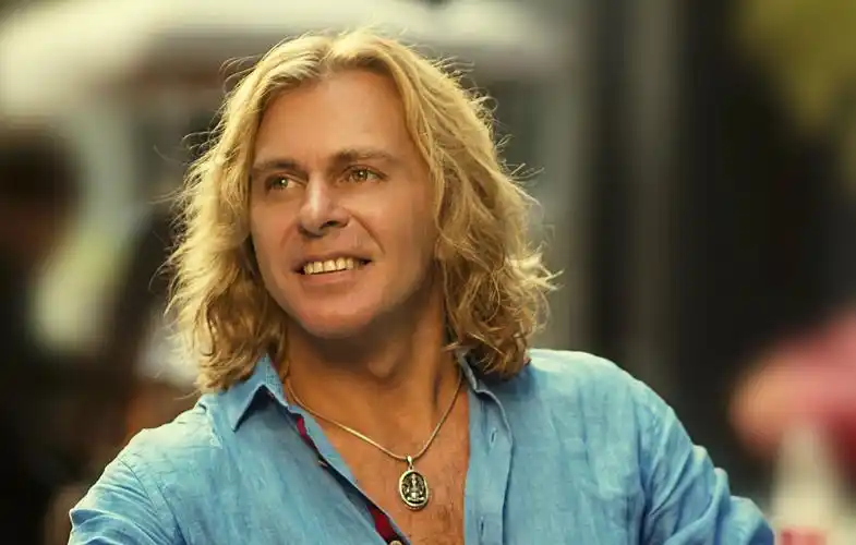 p data-id="gnx8eu274p">乌克兰吉米,乌克兰籍男歌手.