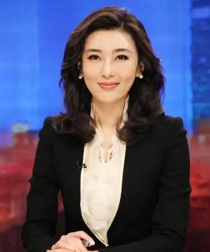 央视主持徐珺嫁百亿富豪夫死争遗产整个家族斗不过一个女人