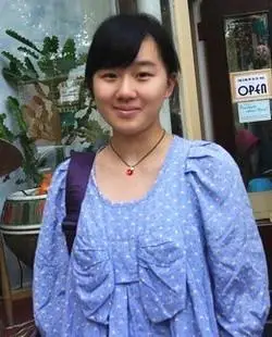 南京外国语再出女神 孟非女儿孟星亚清新婉约