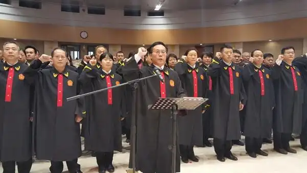 检察官的日常工作到底是什么样子的?