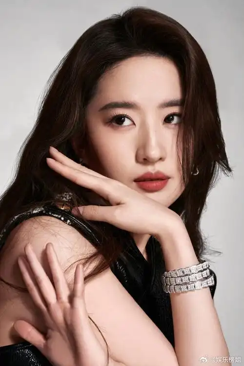 刘亦菲珠宝适配度