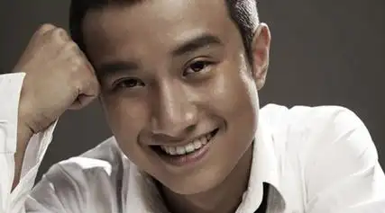 文章简介:2006年毕业于中央戏剧学院表演系.