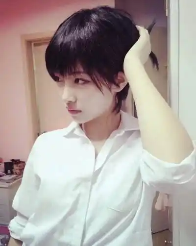 中学生短发发型