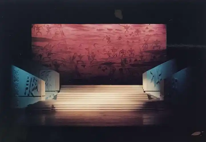 梁益强先生舞台设计欣赏