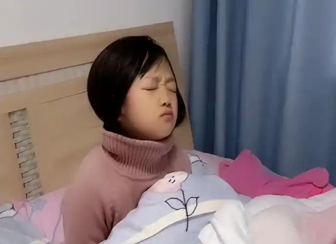 19年四川最美袖珍女结婚30岁长得像10岁婚后生活让人担忧