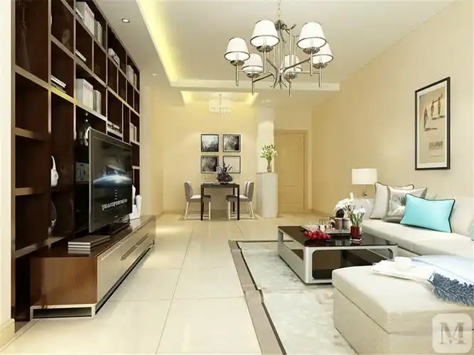 本次的设计风格是是简约风格,客厅墙面是浅米黄色的乳胶漆,电视柜后面