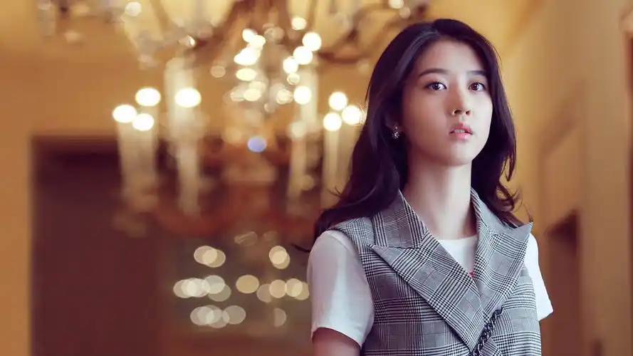 电视剧《莫语者》强势亮相 李凯馨搭档黎明张丰毅化身"海外安全官"