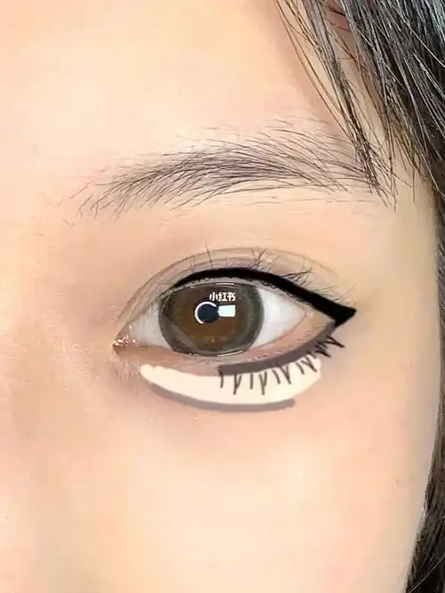 三分钟 短圆无辜狗狗眼妆