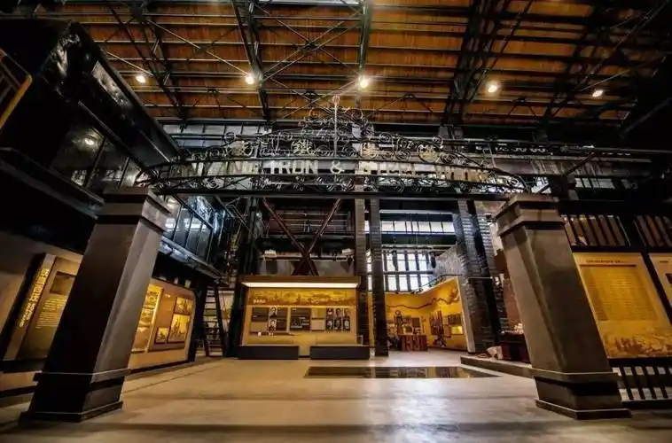 67重庆工业博物馆震撼人心的不仅是钢铁