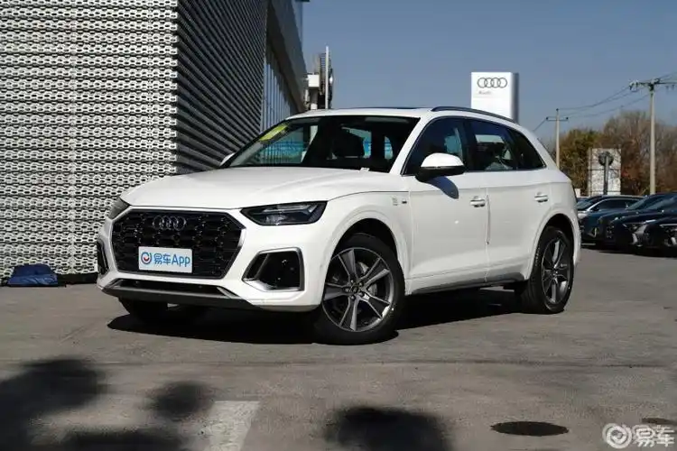 奥迪q五这款车型,它的左前大灯更换一套需要多少钱?