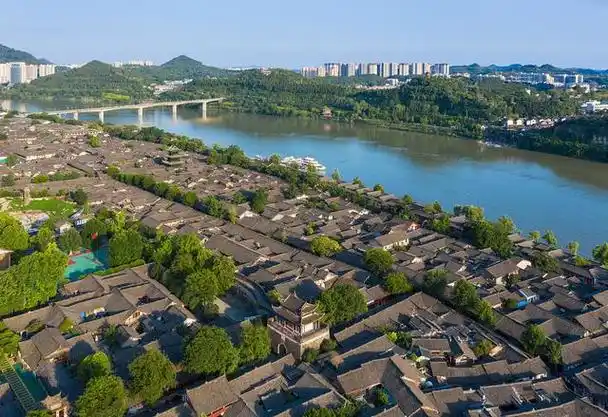 阆中古城名称的由来