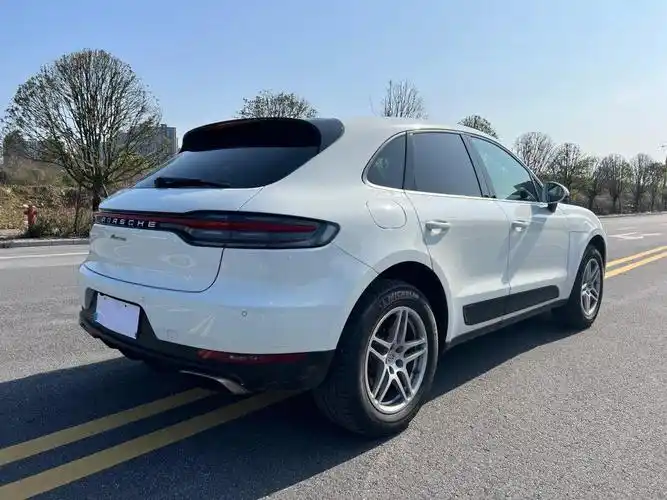 【品牌车型】保时捷 macan 2020款 macan 2.