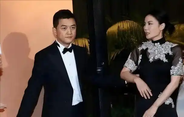 如今才明白,谢霆锋对王菲,不是喜欢,而是深爱