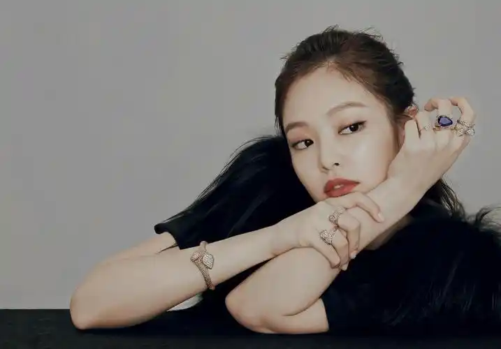 blackpink金珍妮有什么惊为天人的图片