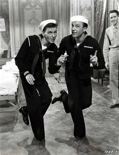 弗兰克 · 辛纳特拉franksinatra:和黑帮混在一起的歌王