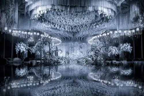 姊妹庄园婚礼堂--定单送玛莎拉蒂