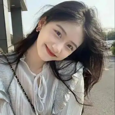 魅力蓝色系让人很有保护欲的女生头像