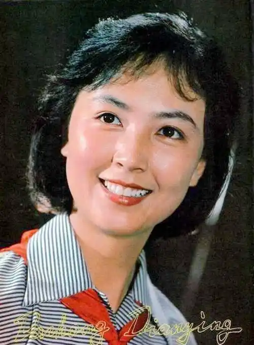 上影厂演员赵静最新现身,六天前,还在孙道临铜像揭幕时诵读诗歌_电影