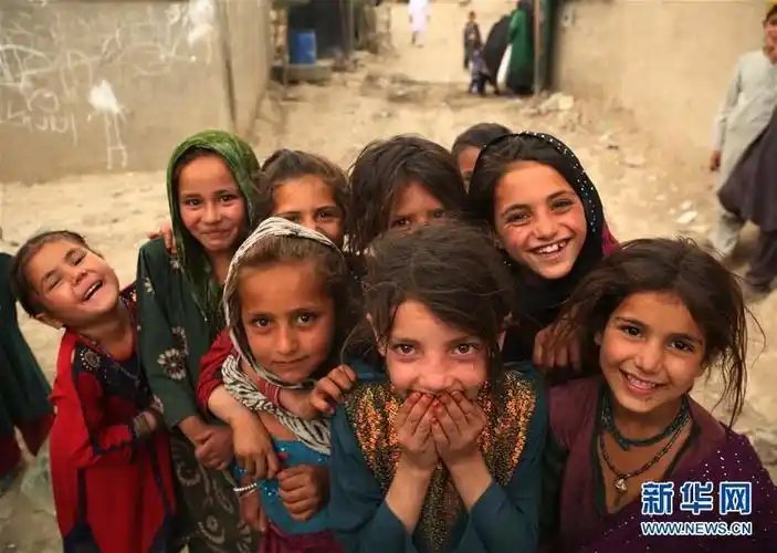 联合国报告:全球流离失所者人数创纪录