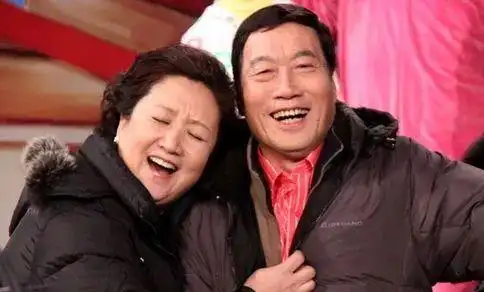 饰演展爷的白志迪实力圈粉 林永健:这样的老爹我惹不起!-搜狐