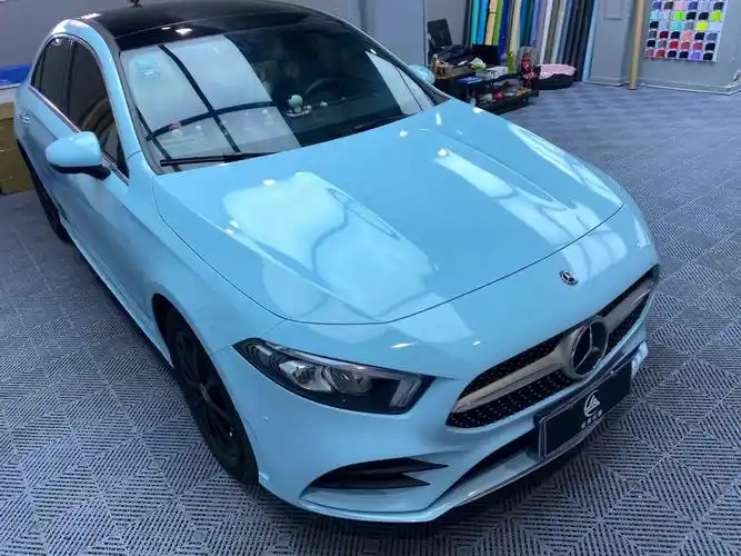 奔驰a200 水晶冰川蓝改色贴膜