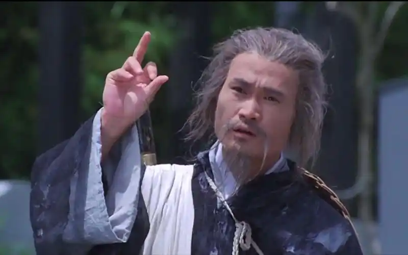 銆愭灄姝h嫳涓ㄥ兊灏哥墖娣峰壀銆戜竴涓柊浜