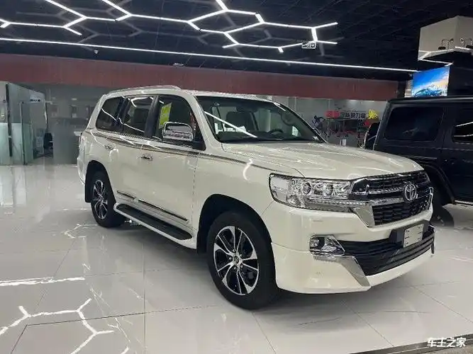 【图】22款丰田酷路泽5700v8现车港内热销真实报价137万起_天津优惠