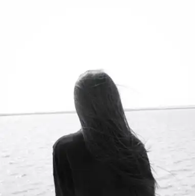 黑色孤独伤感图片大全,女人伤感图片孤独绝望