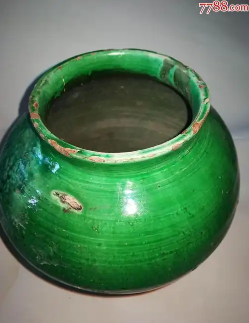民国绿釉小瓷罐(有冲纹碰掉瓷)_绿釉瓷_第5张_7788瓷器