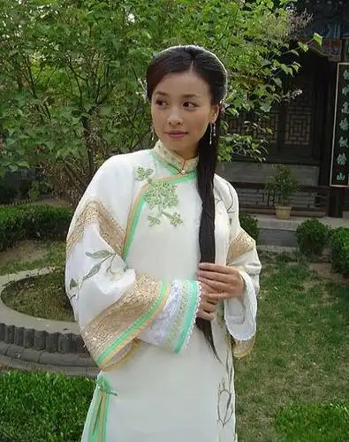 酒窝美女张庭十二个古装角色,你觉得最美的是"花姑子"吗?