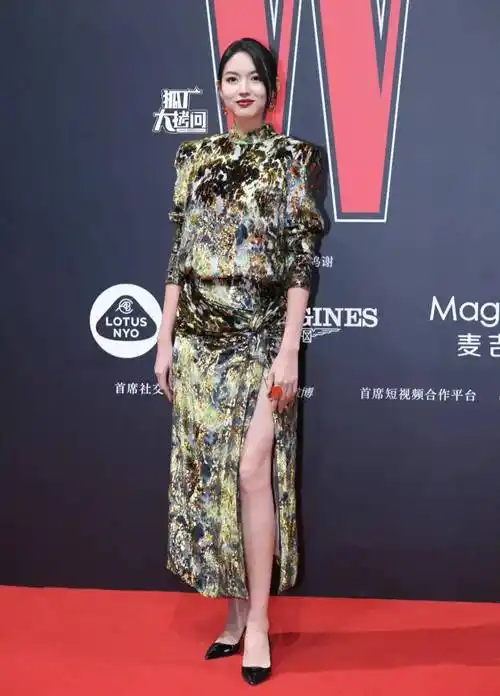 张梓琳_生活_工作