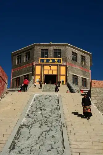 五台山:庙和东台