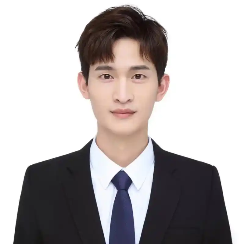 最美证件照 | 男生版 拍摄一些注意事项: 1.