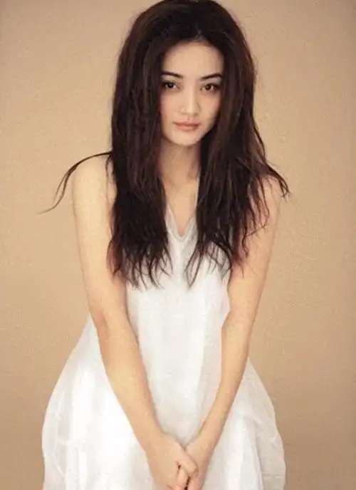 朱杰:戏红人不红,为何不靠炒作提升热度?看看老公是谁就明白了