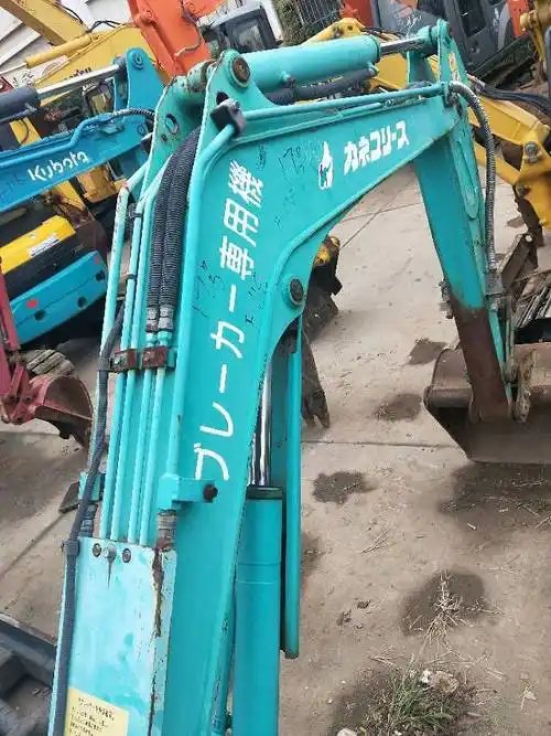 久保田u-25挖掘机