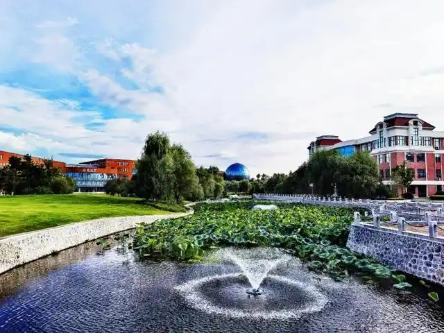 "吉外,我们来了!"吉林外国语大学2022级新生线上报到