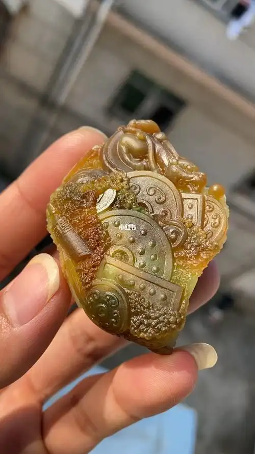 翡翠雕刻  #手工雕刻  #翡翠