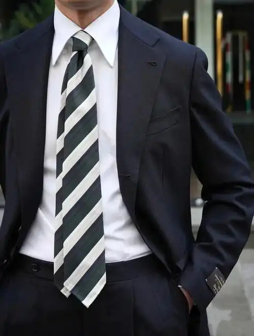 男生必看60怎么选择西装领带穿出高级感