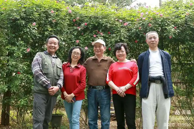 成都市盐市口中学《记念上山下乡五十周年》老三届联谊会