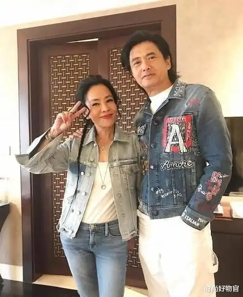 周润发老婆素颜跑步被拍也不避镜头爱运动的人才会被岁月善待