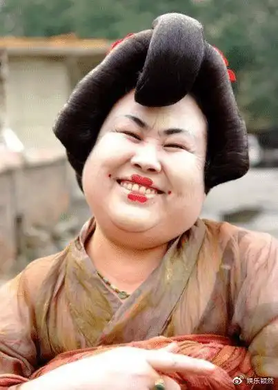 她200斤只能演悍妇因和黄渤合作名声大噪如今56岁无人娶